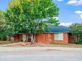 3104 110th Street A, Lubbock,  79423