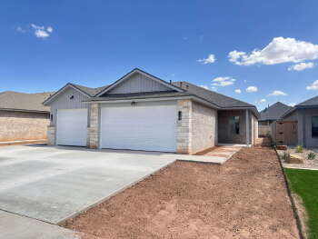 1123 N 7th St , Wolfforth,  79382