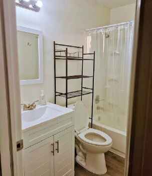 1711 Pendleton St Apt 10 , Memphis,  38114-3884