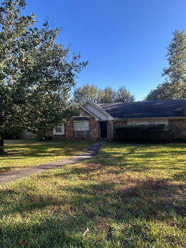 12 Red Oak Ln , Lufkin,  75904