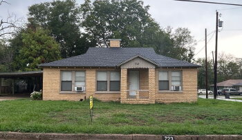 723 Clark , Lufkn,  75904