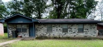 1508 Briarwood Drive , Lufkin,  75901