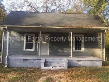 2 Gallons Street , Greenville,  29605
