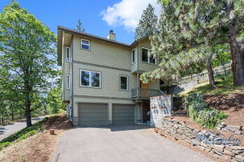 215 Piedmont Dr , Ashland,  97520