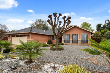 2360 Temple Dr , Medford,  97504
