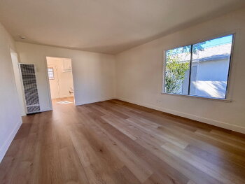 929 North Azusa Avenue Unit 4, Azusa,  91702