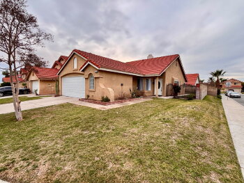 7662 Plumaria Dr , Fontana,  92336