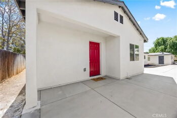 3581 McKinley St , Riverside,  92506