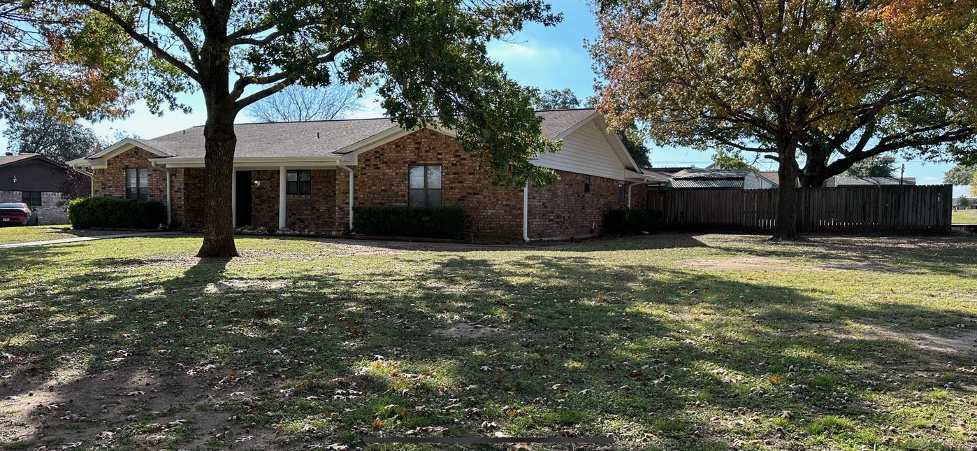 140 Towne West Drive Lorena, TX 76655 Meadows Rentals