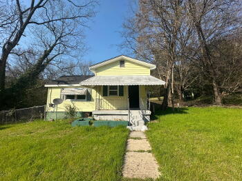 4145 Forest Avenue West , Macon,  31204