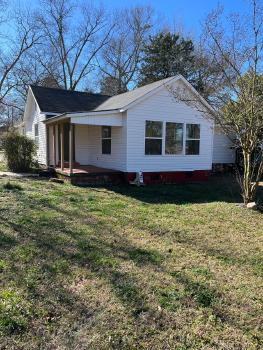 502 Zebulon Street , Barnesville,  30204