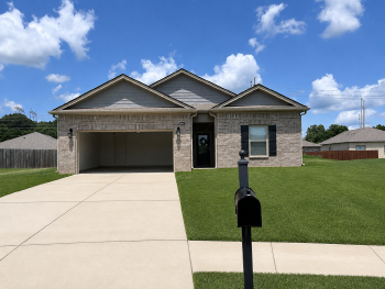 8847 Ruth Ann Cove , Southaven,  38671