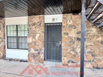3969 Southlawn Ave Unit 01 , Memphis,  38111
