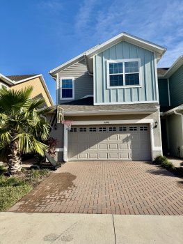 5748 Spotted Harrier Way , Lithia,  33547