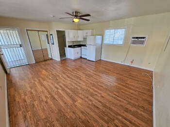 331 S 9th St Unit 4, Las Vegas,  89101