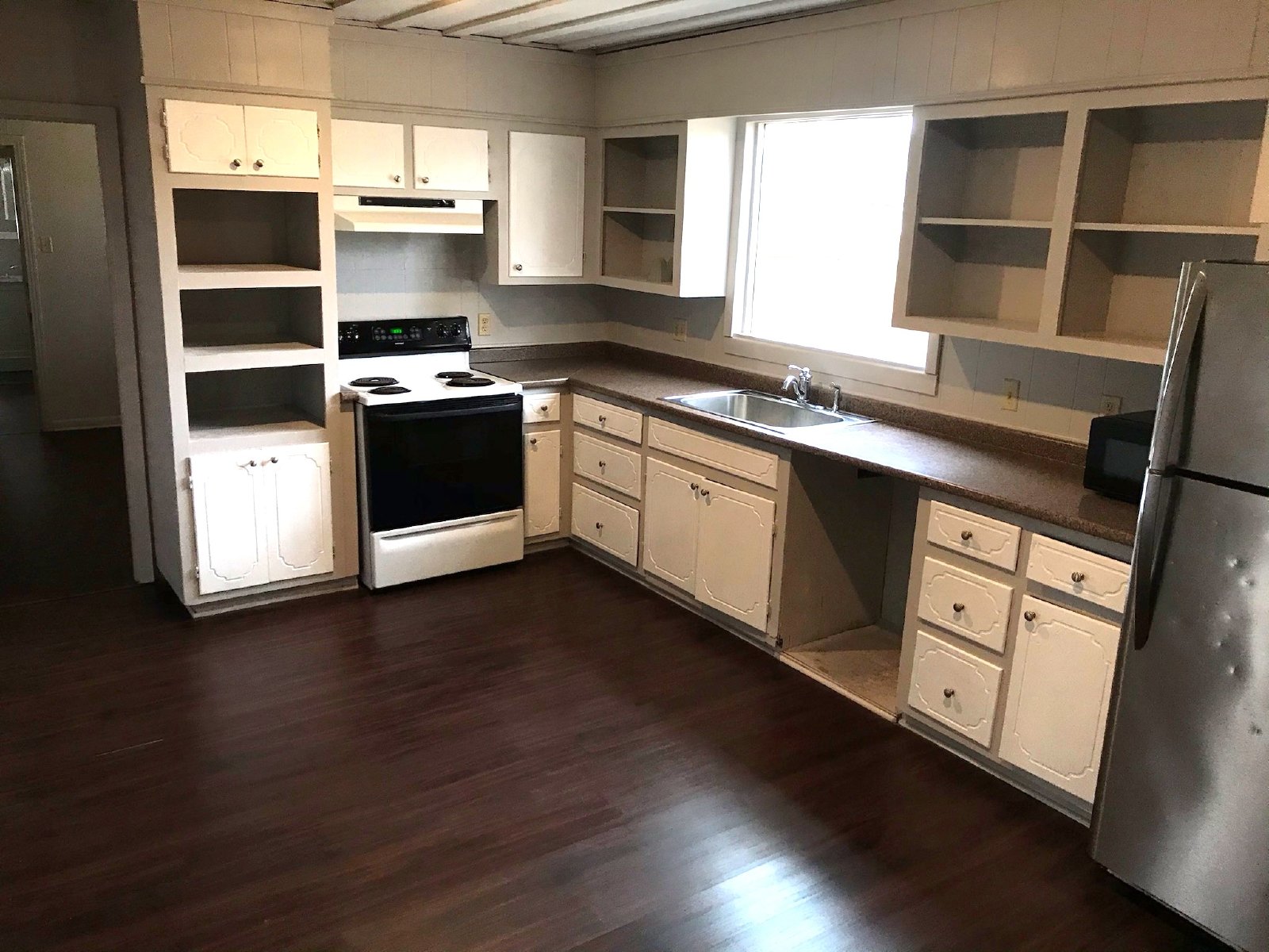 1104 Pinckney Avenue Leesville, LA 71446 Morris Team Realty