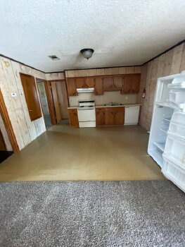 347 Watson Road Apartment 16, Leesville,  71446