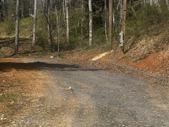 261 Golf Dr , Spruce Pine,  28777