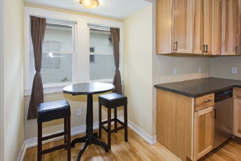 891 21st Ave SE , Minneapolis,  55414