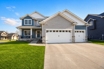 429 Mario Drive , Vadnais Heights,  55127