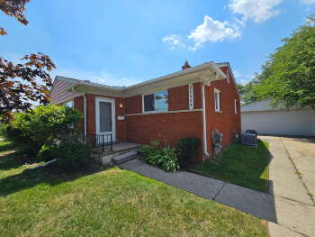 28555 Little Mack Ave , St Clair Shores,  48081