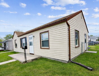 26391 Academy Street , Roseville,  48066