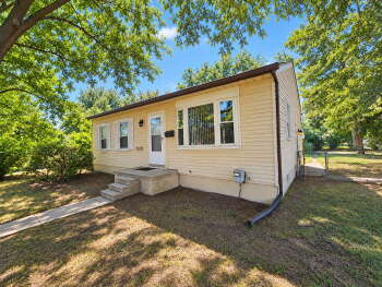 2125 West 14 Mile Road , Royal Oak,  48073