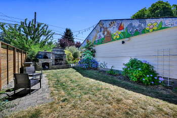 4715 6th Ave NW , Seattle,  98107