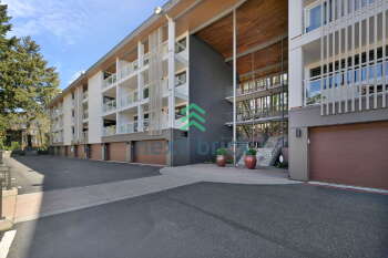 130 105th Ave SE Apt 308, Bellevue,  98004