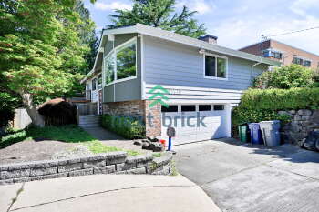 11810 NE 75th St , Kirkland,  98033