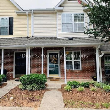 434 Peyton Court , Winston-Salem,  27103