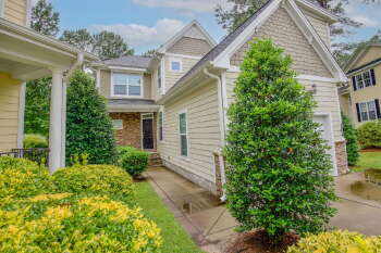 104 Pine Hawk Dr , Spring Lake,  28390