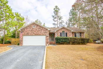 65 Sawmill Road East , Pinehurst,  28374