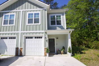 381 James St , Vass,  28394