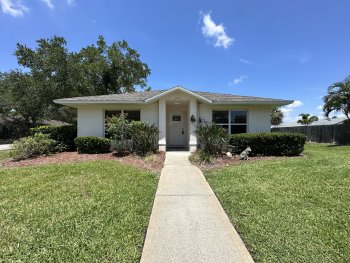2074 Foxwood Drive , Melbourne,  32935