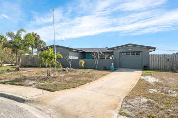 472 Ironwood Dr , Melbourne,  32935