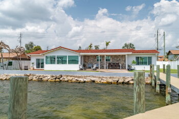 1110 S. Banana River Drive , Merritt Island,  32952