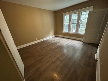 2443 S 9th St #1 lower, Milwaukee,  53215