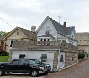 2028 West Michigan Street , Milwaukee,  53233