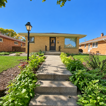 Beautiful 3BR Single-family Home | Refinished Hardwood Floors + 2-Car Garage + Deck