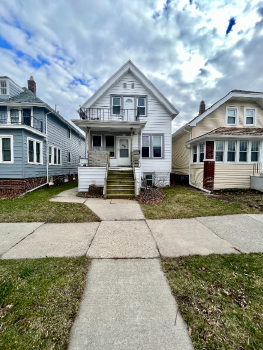 3727 E Squire Ave lower, Cudahy,  53110