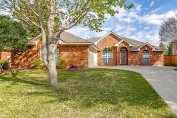 3212 Riverwood Dr , Fort Worth,  76116