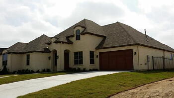 306 Creekview Terrace , Aledo,  76008