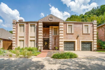 1805 Burton Hill Road , Fort Worth,  76107
