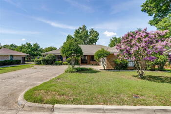 4424 Foxfire Way , Fort Worth,  76133