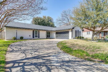 2017 Garden Oaks Dr , Arlington,  76012