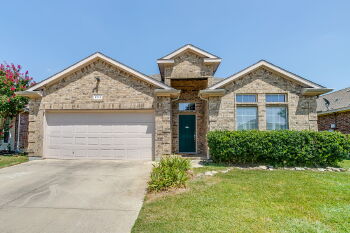 9712 Minton Dr , Fort Worth,  76108