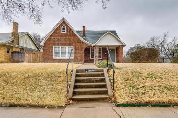 2600 Adams S - Unit 102 , Fort Worth,  76110
