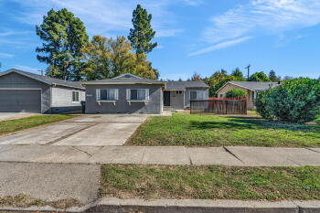 1714 Pole Line Road , Davis,  95618