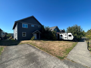 1631 Iron Street , Bellingham,  98225